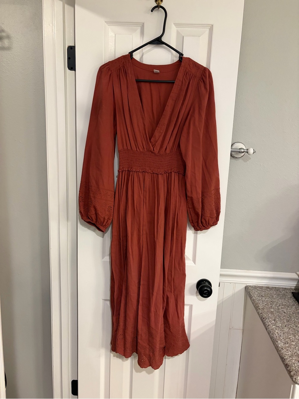 Old Navy Rust Orange Smocked V Neck Boho Midi Dress Embroidered M